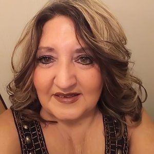 Meet your Posher, Marcella